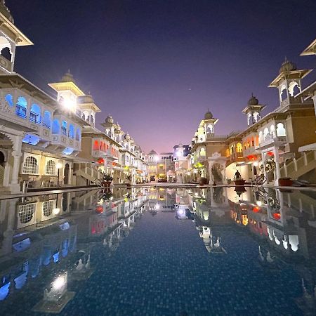 Hotel Gautam Lonavala Eksteriør billede