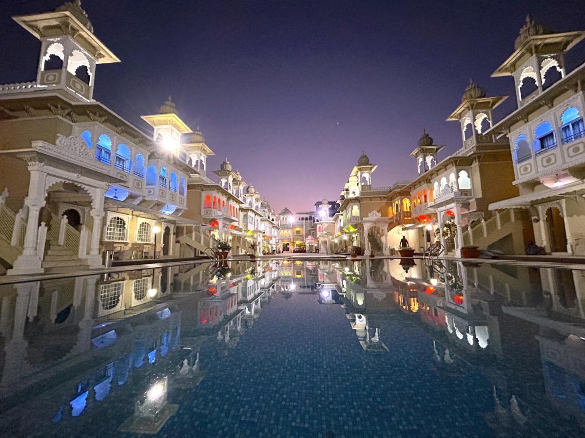 Hotel Gautam Lonavala Eksteriør billede